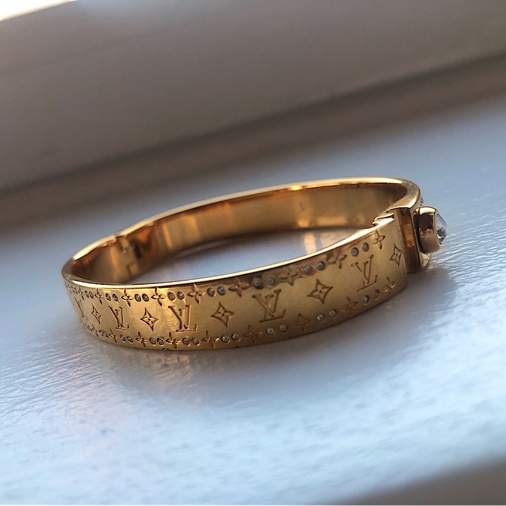 Louis Vuitton gold mini diamond studded clasp bracelet